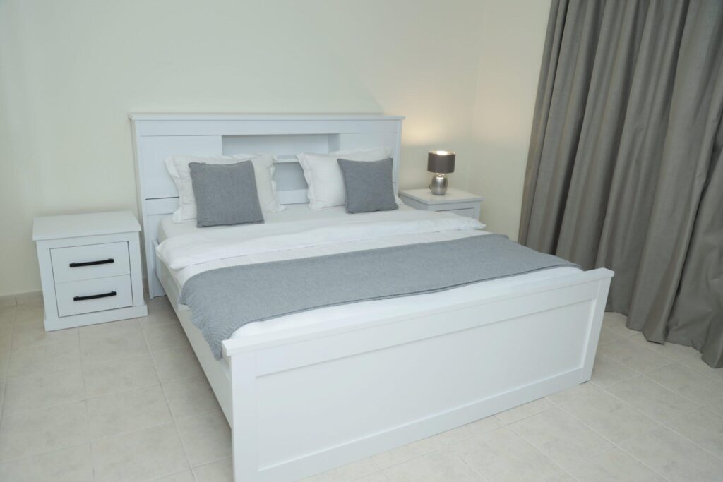 Spacious suite hotel in Dubai featuring living area and premium amenities