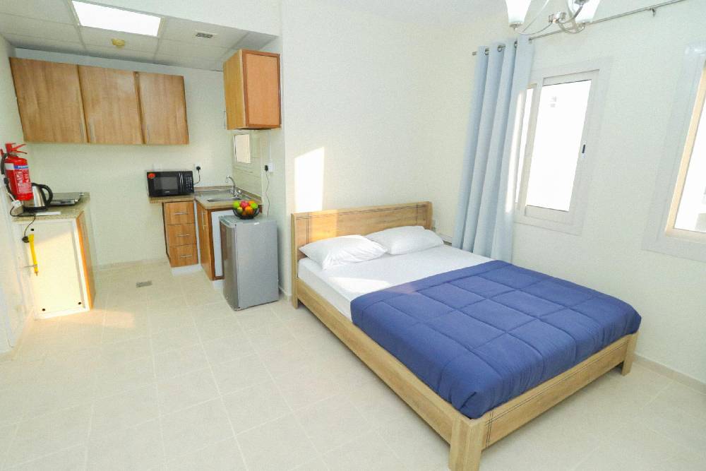 Modern monthly studio for rent in Dubai with furnished interior