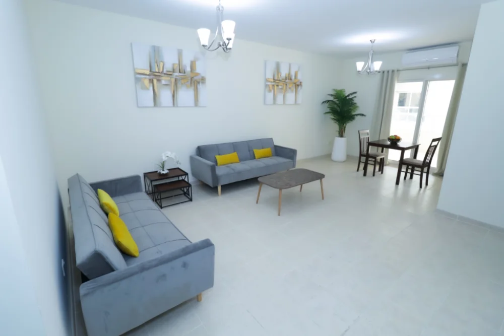Most Luxurious Hotels in Dubai with modern luxury suite interior